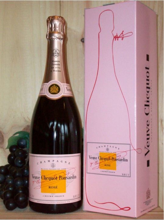 Veuve Clicquot Non Vintage Rosé Champagne Dry (Brut) (Gift Boxed)